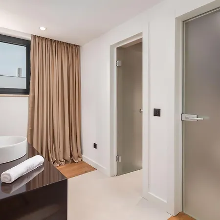 Ferienvilla Oliva Mit Sauna By Interhome * Dolac